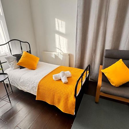 Apartament Acacia Flat 189 In Wembley Londyn Zewnętrze zdjęcie