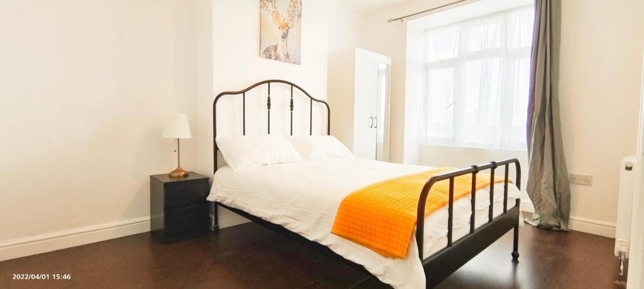 Apartament Acacia Flat 189 In Wembley Londyn Zewnętrze zdjęcie
