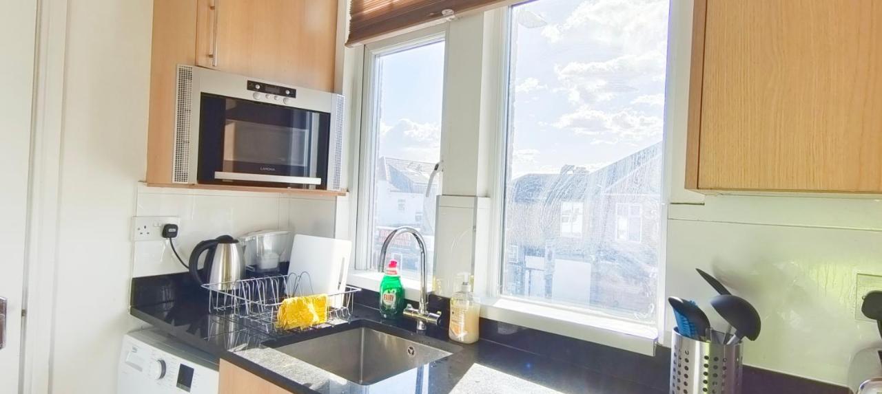 Apartament Acacia Flat 189 In Wembley Londyn Zewnętrze zdjęcie