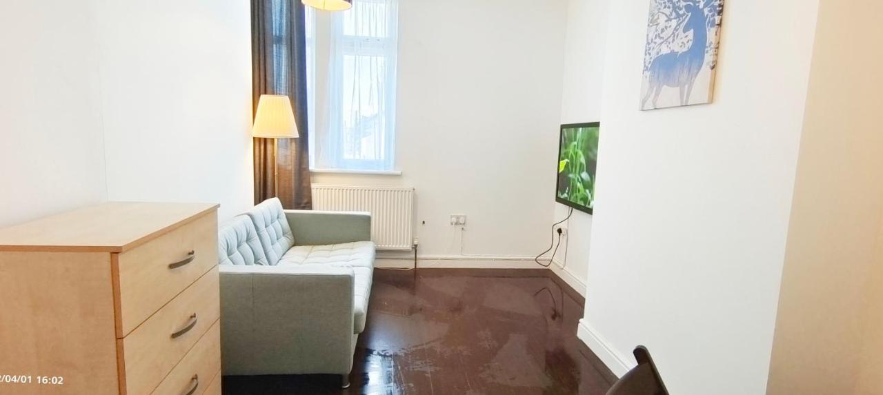 Apartament Acacia Flat 189 In Wembley Londyn Zewnętrze zdjęcie